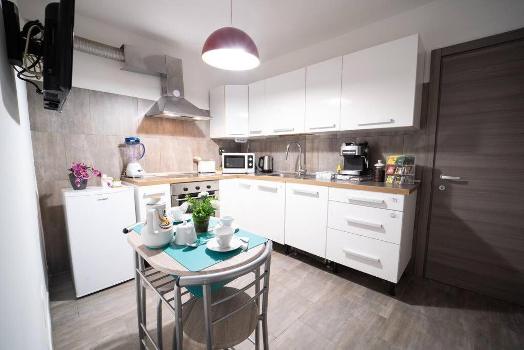 Trastevere-monteverde Iper-accessoriata Apartment *